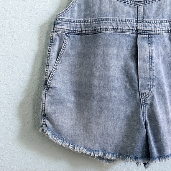 Aerie•Upcycled•Lightwash Denim Shortalls•Stretchy•Dolphin Raw Hem•One of a Kind - Picture 3 of 13